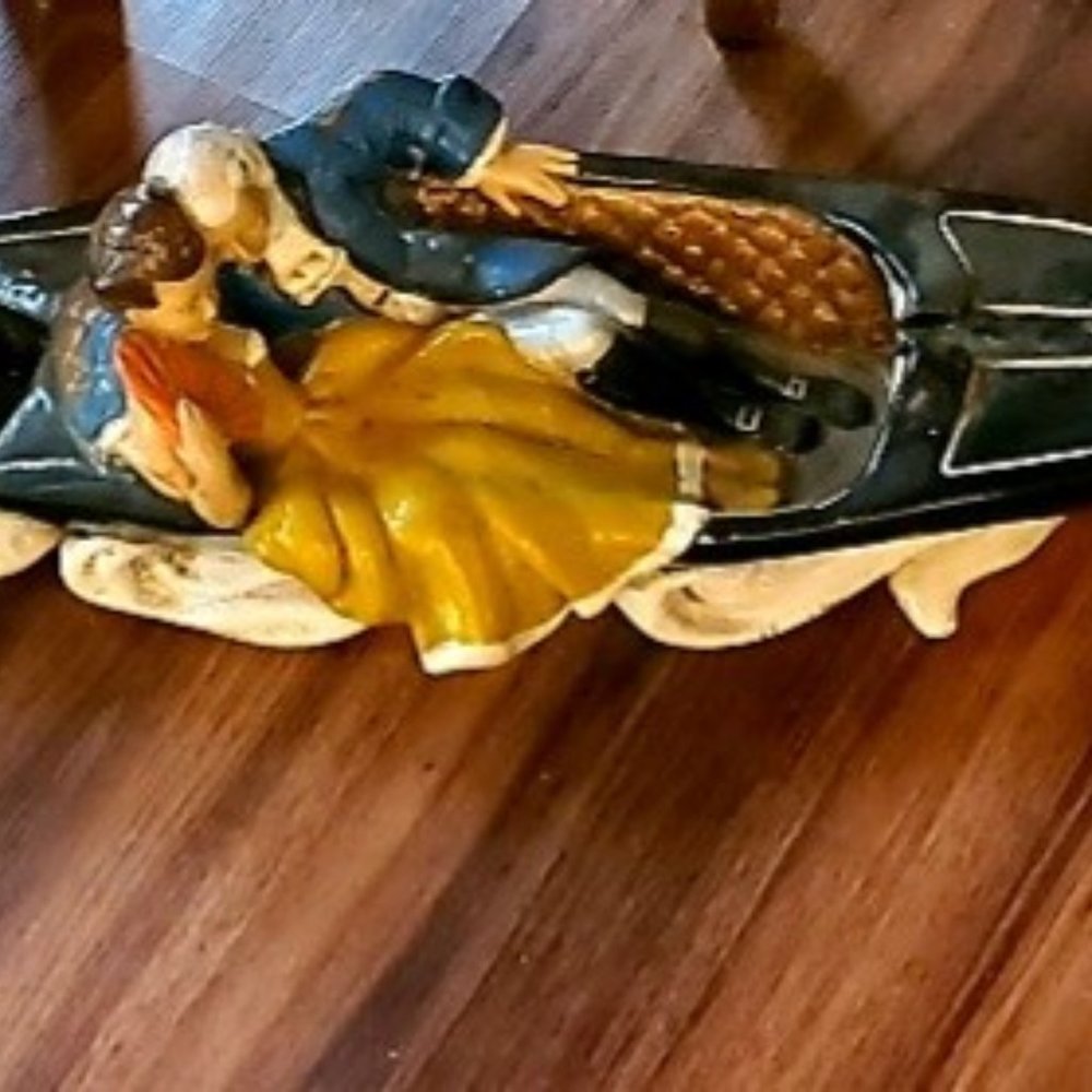 Mid-Century Vintage Chalkware Gondola 29x8 Rococo - Picture 2 of 5